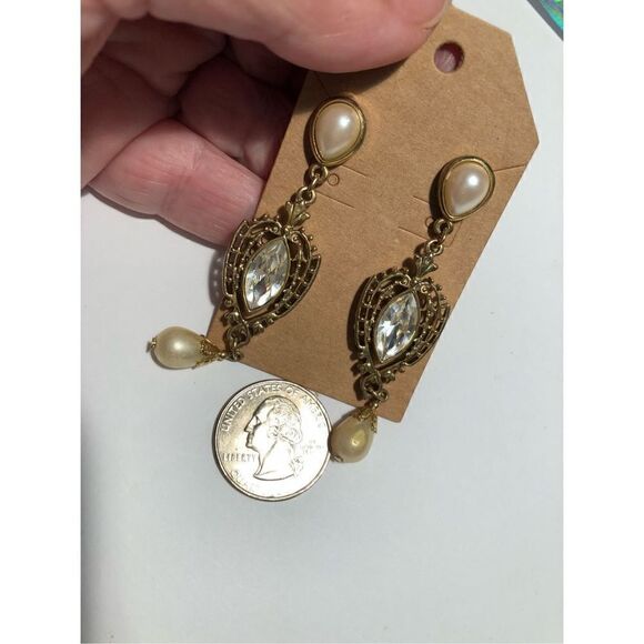 Vintage 1928 Faux Crystal & Pearl Earrings - Picture 5 of 5